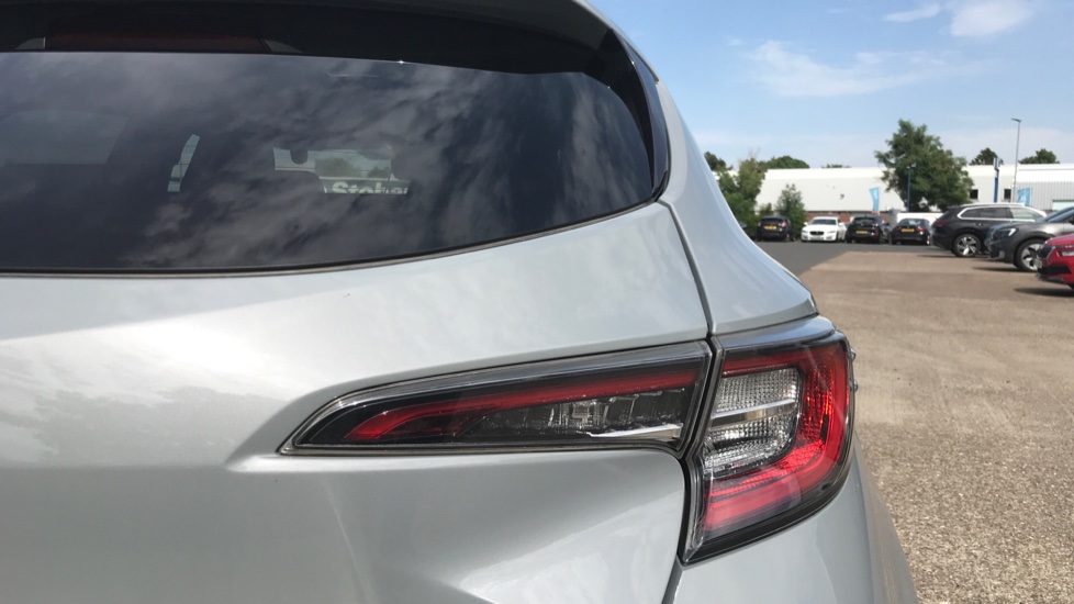 Toyota Corolla 1.8 VVT-i Hybrid Excel 5dr CVT Hybrid Hatchback - Image 35