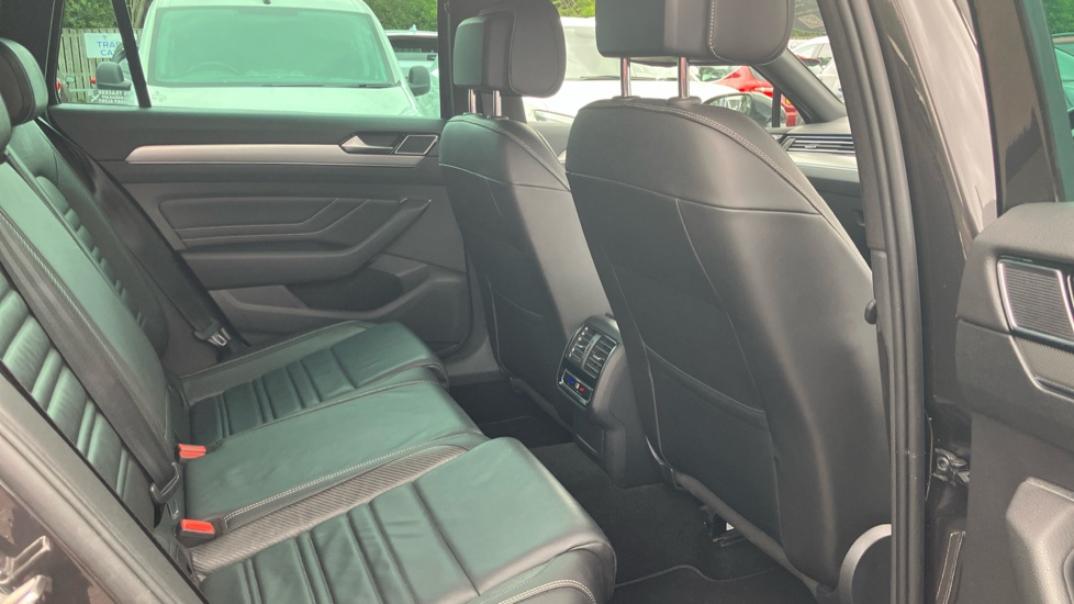 Volkswagen Passat 1.5 TSI EVO R-Line 5dr DSG Petrol Estate - Image 38