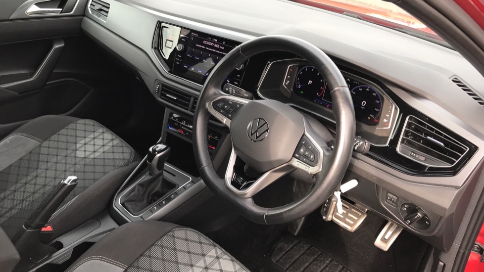 Volkswagen Taigo 1.5 TSI 150 R-Line 5dr DSG Petrol Hatchback - Image 11