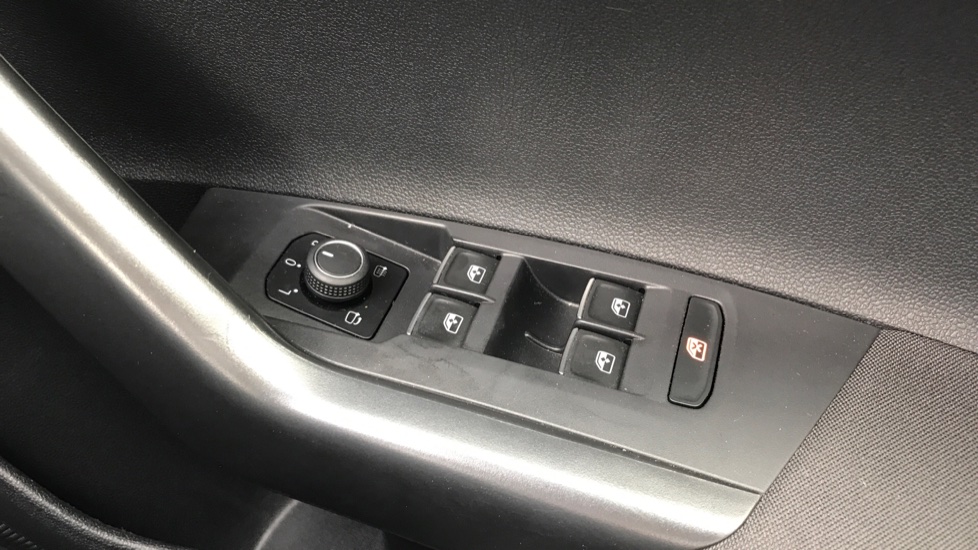 Volkswagen Taigo 1.5 TSI 150 R-Line 5dr DSG Petrol Hatchback - Image 22