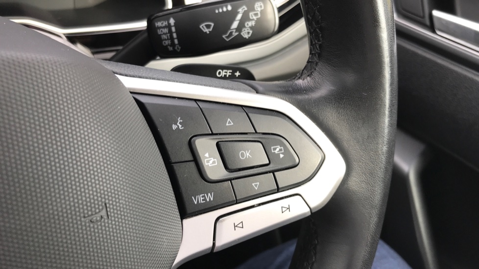 Volkswagen Taigo 1.5 TSI 150 R-Line 5dr DSG Petrol Hatchback - Image 24