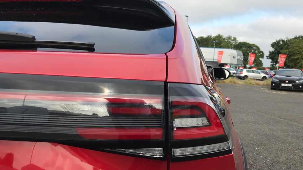 Volkswagen Taigo 1.5 TSI 150 R-Line 5dr DSG Petrol Hatchback - Image 31
