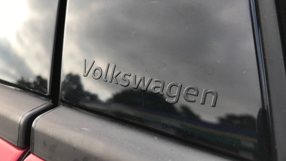 Volkswagen Taigo 1.5 TSI 150 R-Line 5dr DSG Petrol Hatchback - Image 33