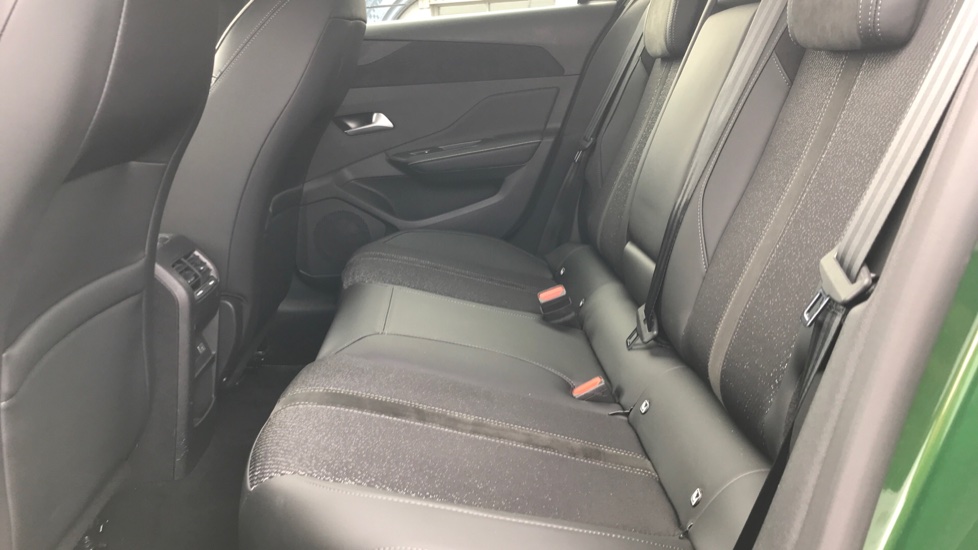 Peugeot 308 1.5 BlueHDi GT 5dr EAT8 Diesel Hatchback - Image 16