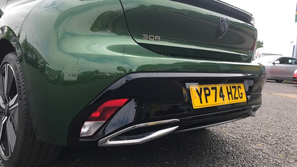 Peugeot 308 1.5 BlueHDi GT 5dr EAT8 Diesel Hatchback - Image 31