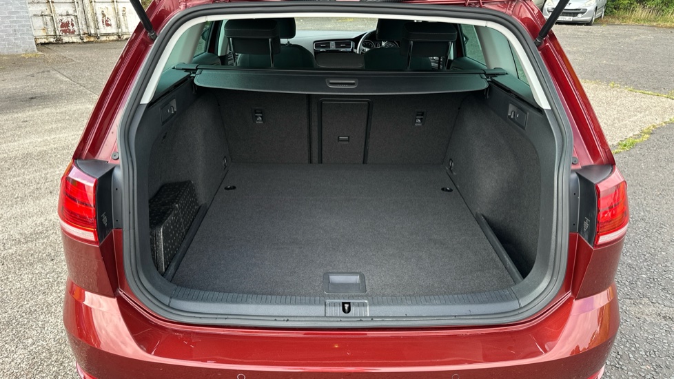 Volkswagen Golf 1.5 TSI EVO 150 GT 5dr Petrol Estate - Image 4
