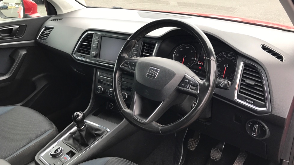 SEAT Ateca 1.6 TDI SE Technology [EZ] 5dr Diesel Estate - Image 11