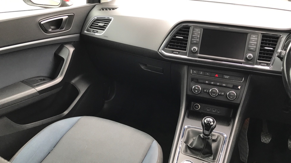 SEAT Ateca 1.6 TDI SE Technology [EZ] 5dr Diesel Estate - Image 14