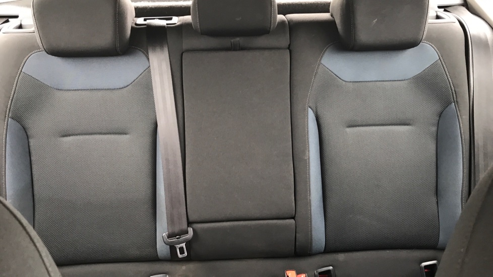 SEAT Ateca 1.6 TDI SE Technology [EZ] 5dr Diesel Estate - Image 15