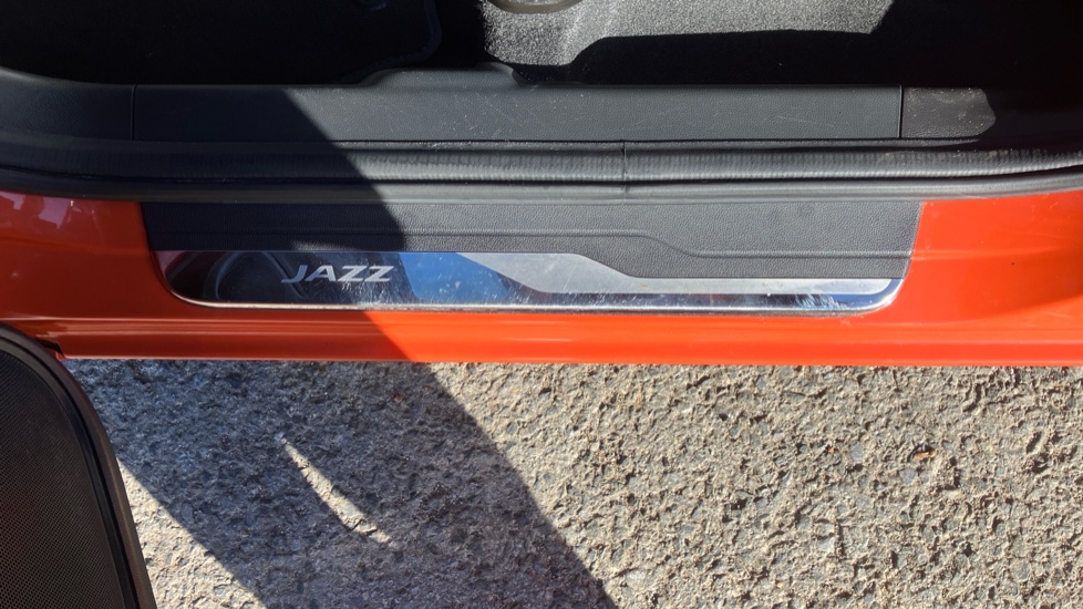 Honda Jazz 1.3 S 5dr Petrol Hatchback - Image 31