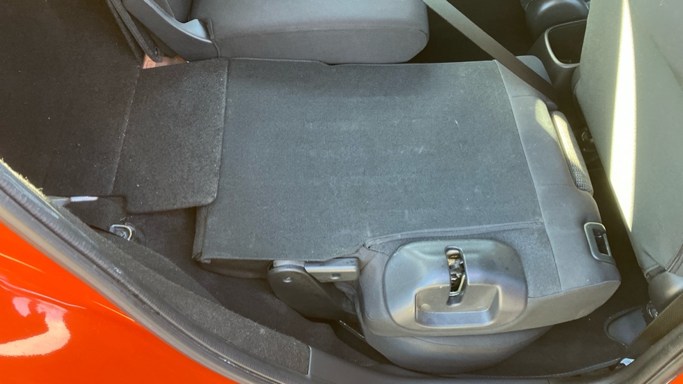 Honda Jazz 1.3 S 5dr Petrol Hatchback - Image 32