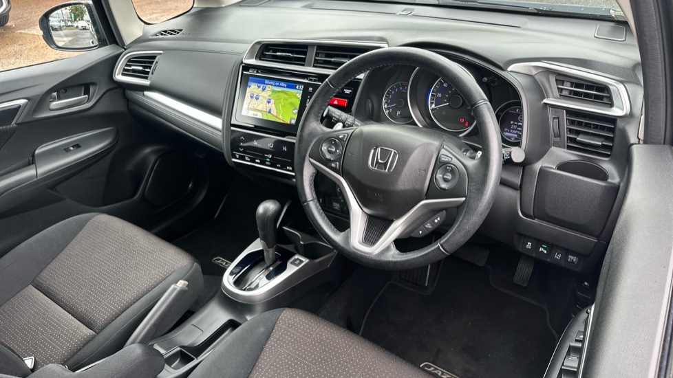 Honda Jazz 1.3 EX Navi 5dr CVT Petrol Hatchback - Image 11