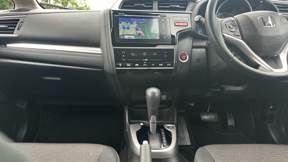 Honda Jazz 1.3 EX Navi 5dr CVT Petrol Hatchback - Image 21