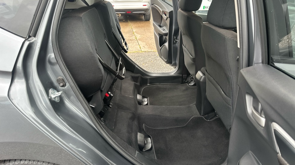 Honda Jazz 1.3 EX Navi 5dr CVT Petrol Hatchback - Image 23