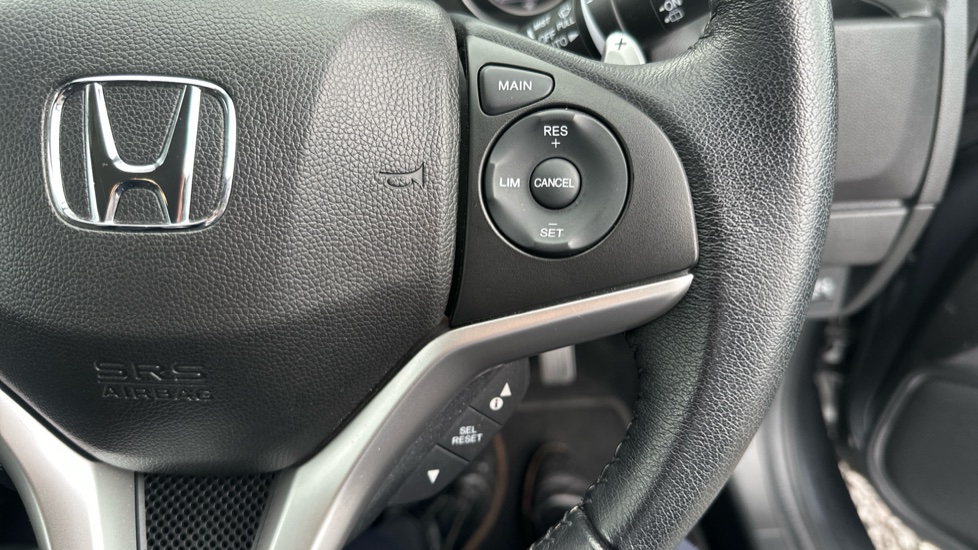 Honda Jazz 1.3 EX Navi 5dr CVT Petrol Hatchback - Image 30