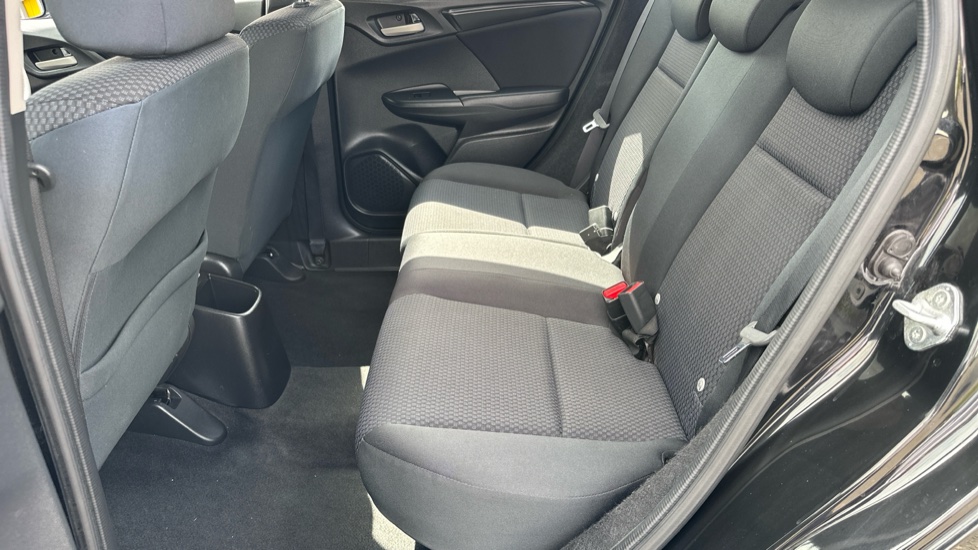 Honda Jazz 1.3 i-VTEC S 5dr Petrol Hatchback - Image 16