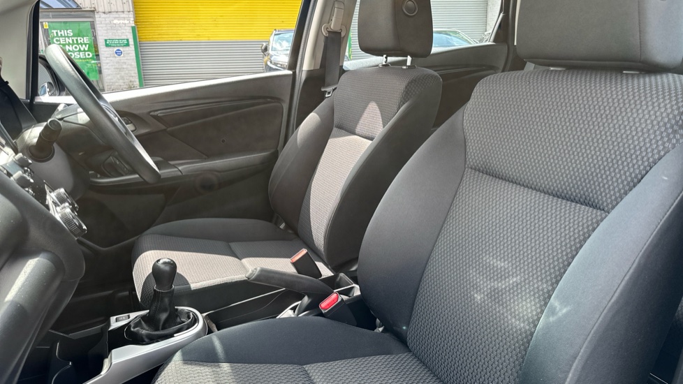Honda Jazz 1.3 i-VTEC S 5dr Petrol Hatchback - Image 21