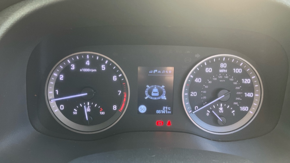 Hyundai TUCSON 1.6 GDi Blue Drive SE Nav 5dr 2WD Petrol Estate - Image 18