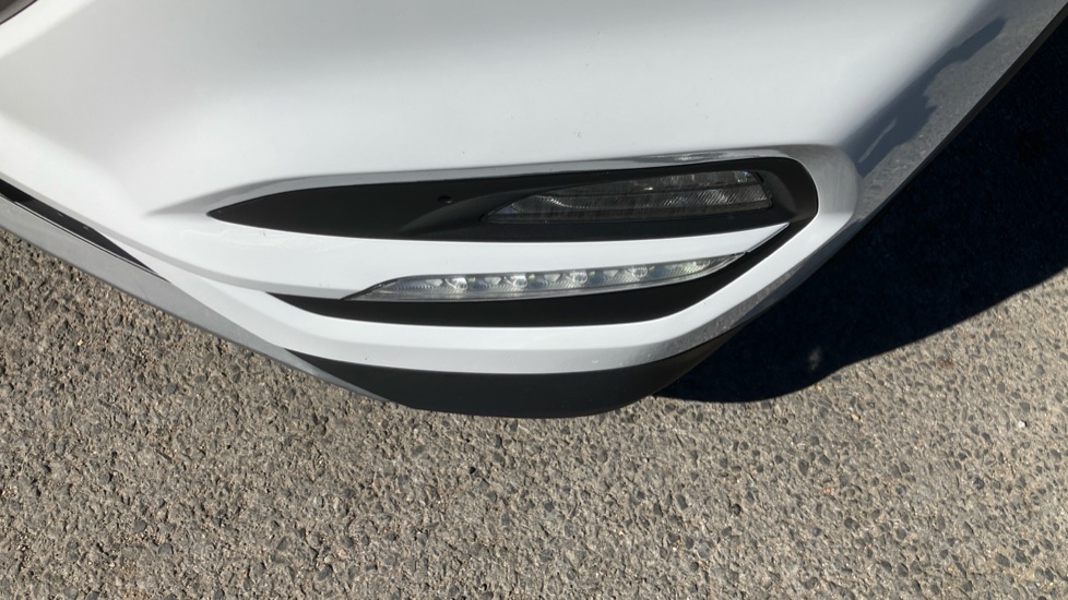 Hyundai TUCSON 1.6 GDi Blue Drive SE Nav 5dr 2WD Petrol Estate - Image 33
