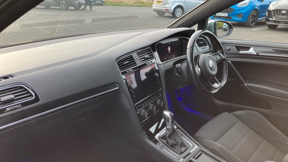 Volkswagen Golf 2.0 TSI 300 R 5dr 4MOTION DSG Petrol Hatchback - Image 9