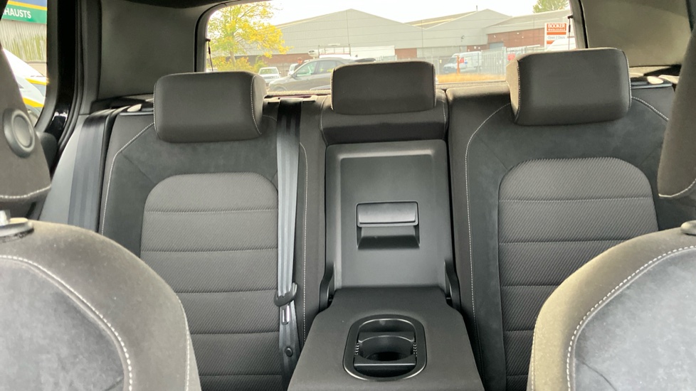 Volkswagen Golf 2.0 TSI 300 R 5dr 4MOTION DSG Petrol Hatchback - Image 15
