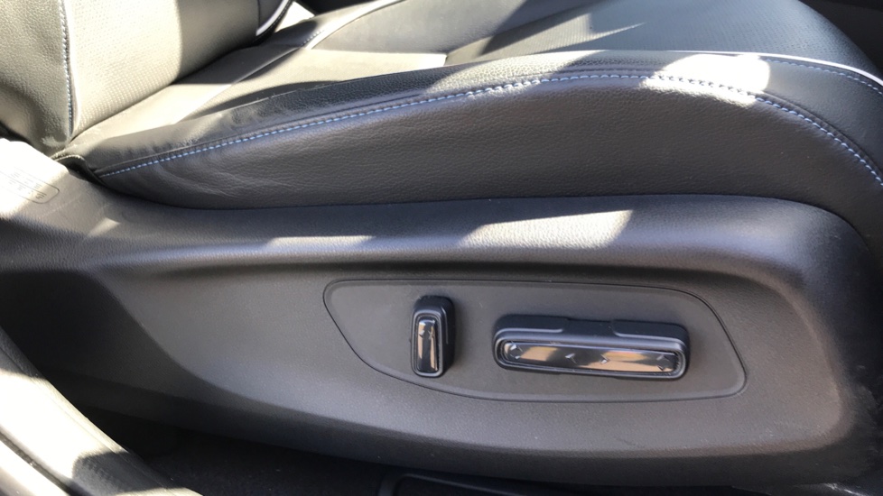 Honda E Ny1 150kW Elegance 69kWh 5dr Auto Electric Hatchback - Image 23