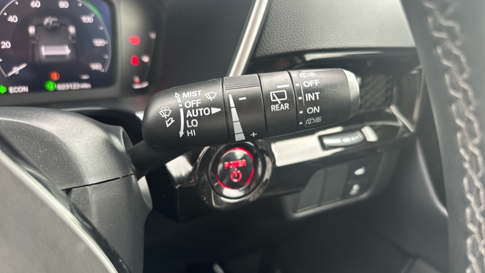 Honda CR-V 2.0 ePHEV Advance Tech 5dr eCVT Estate - Image 22