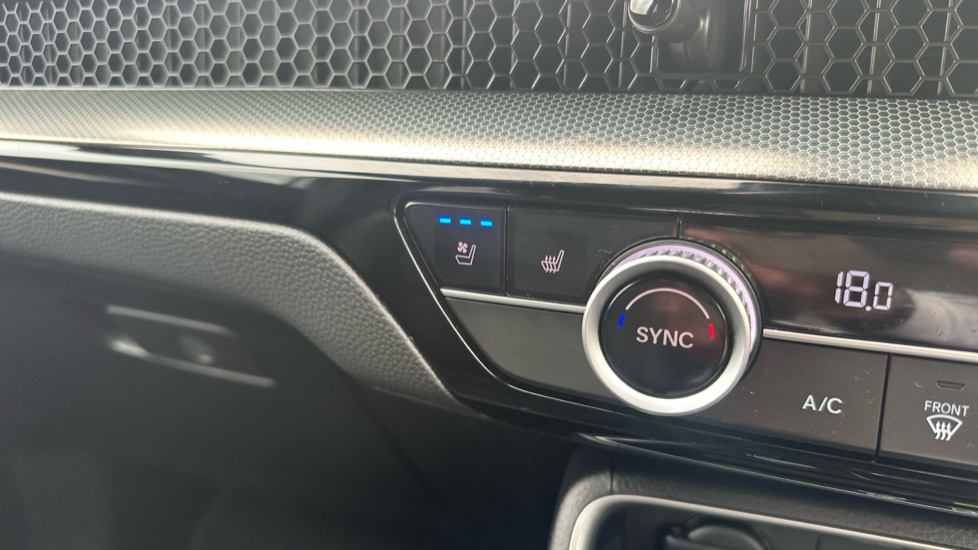 Honda CR-V 2.0 ePHEV Advance Tech 5dr eCVT Estate - Image 26