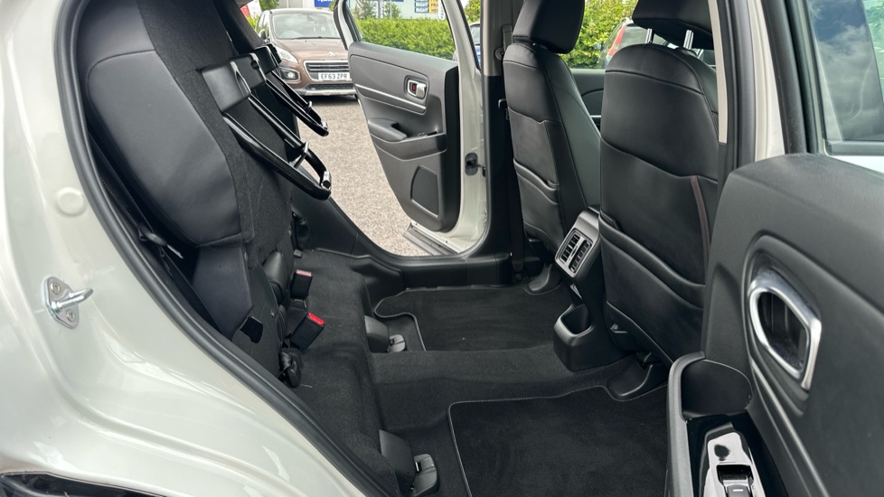 Honda HR-V 1.5 eHEV Advance 5dr CVT Hybrid Hatchback - Image 16