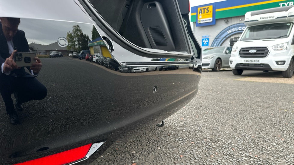 Honda Jazz 1.5 i-MMD Hybrid SR 5dr eCVT Hybrid Hatchback - Image 33