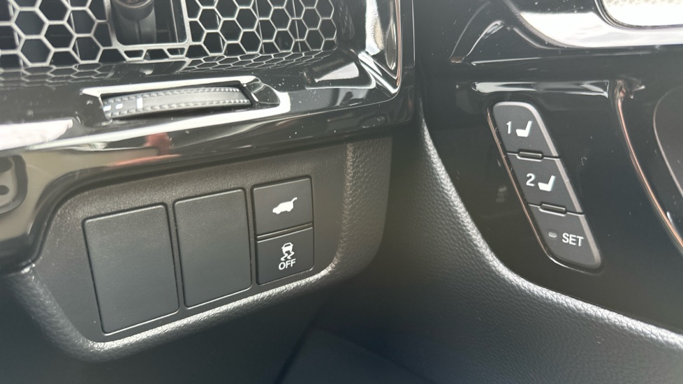 Honda CR-V 2.0 ePHEV Advance Tech 5dr eCVT Estate - Image 27