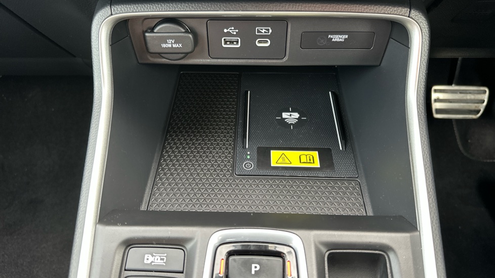Honda CR-V 2.0 ePHEV Advance Tech 5dr eCVT Estate - Image 32