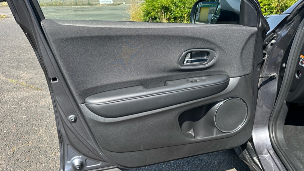 Honda HR-V 1.5 i-VTEC SE CVT 5dr Petrol Hatchback - Image 14