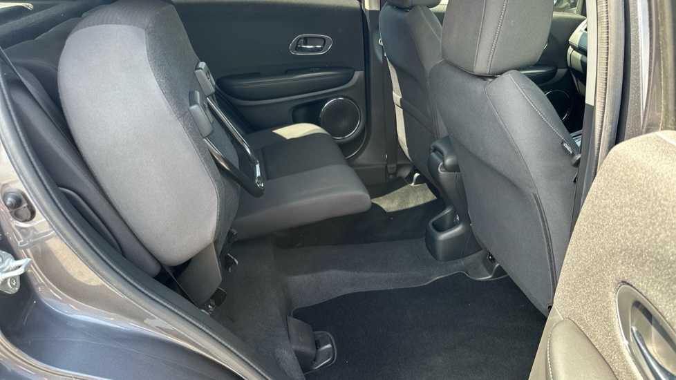 Honda HR-V 1.5 i-VTEC SE CVT 5dr Petrol Hatchback - Image 19