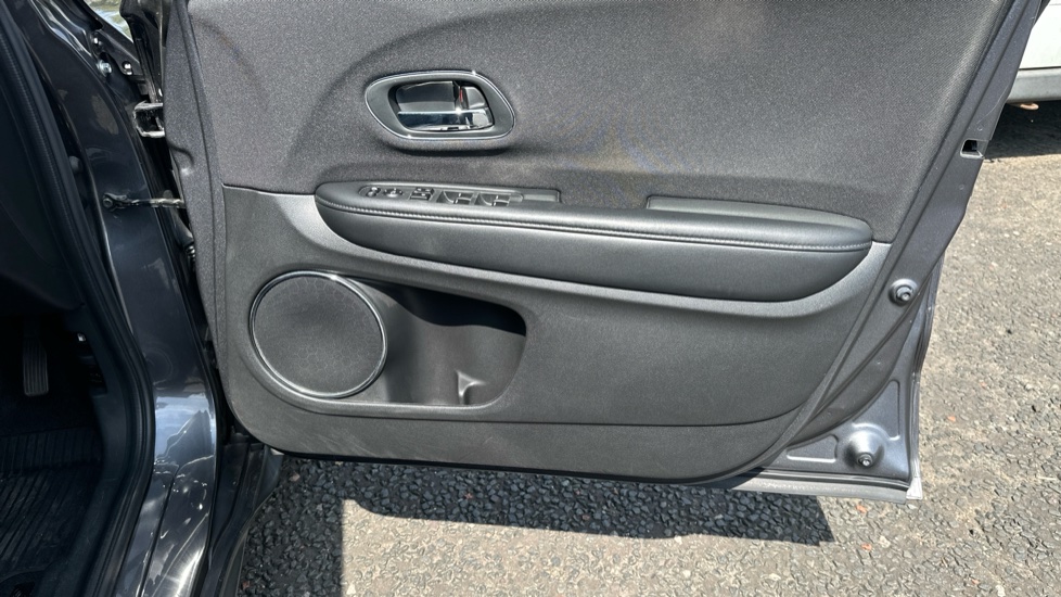 Honda HR-V 1.5 i-VTEC SE CVT 5dr Petrol Hatchback - Image 20