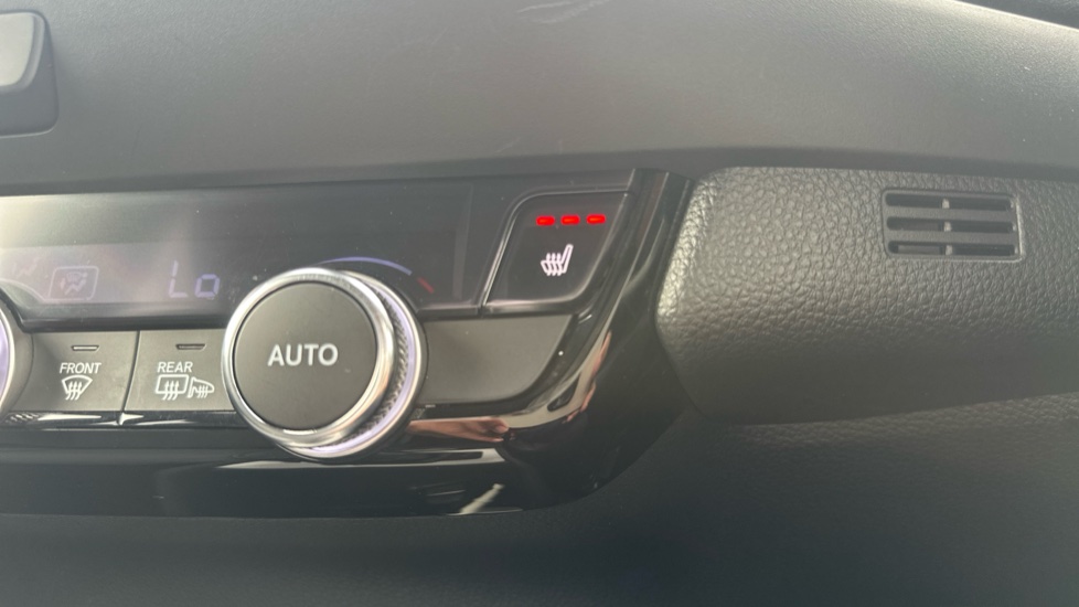 Honda Jazz 1.5 i-MMD Hybrid EX 5dr eCVT Hybrid Hatchback - Image 18