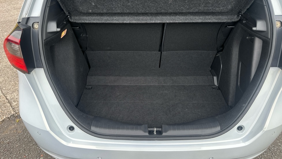 Honda Jazz 1.5 i-MMD Hybrid EX 5dr eCVT Hybrid Hatchback - Image 28