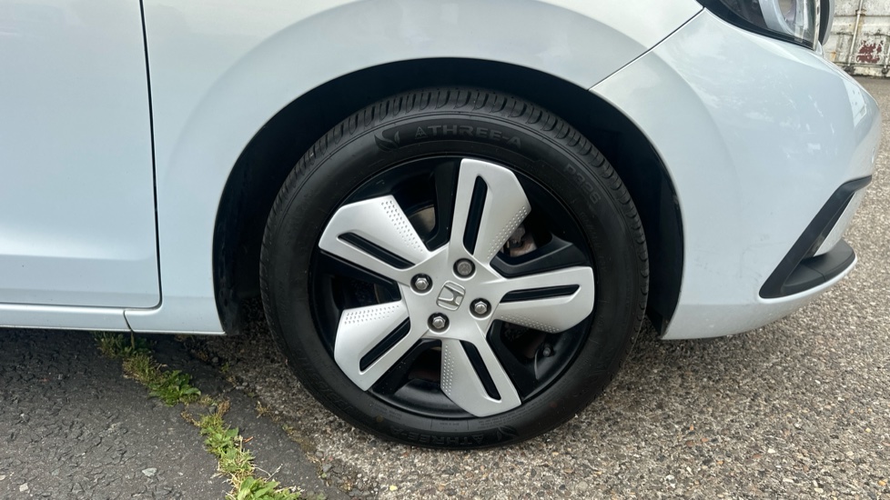 Honda Jazz 1.5 i-MMD Hybrid EX 5dr eCVT Hybrid Hatchback - Image 32
