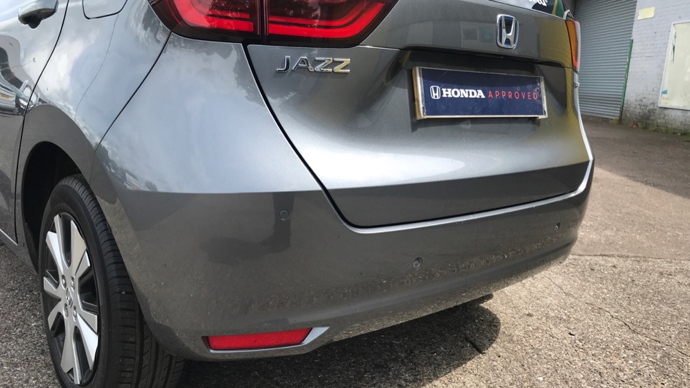 Honda Jazz 1.5 i-MMD Hybrid SR 5dr eCVT Hybrid Hatchback - Image 17