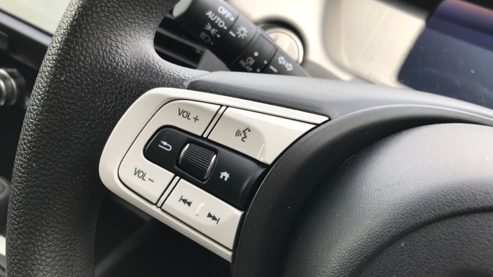 Honda Jazz 1.5 i-MMD Hybrid SR 5dr eCVT Hybrid Hatchback - Image 28