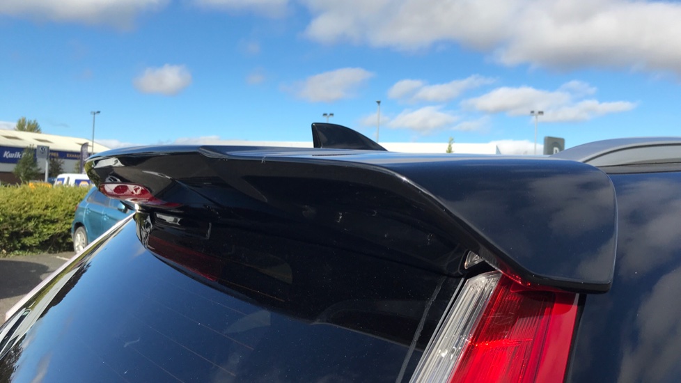Honda CR-V 2.0 i-MMD Hybrid SR 5dr eCVT Hybrid Estate - Image 14