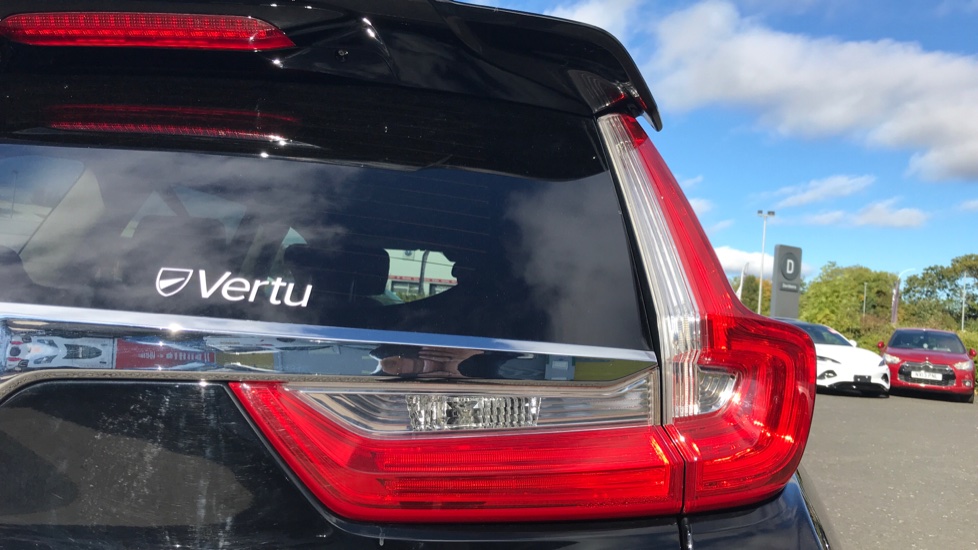 Honda CR-V 2.0 i-MMD Hybrid SR 5dr eCVT Hybrid Estate - Image 15