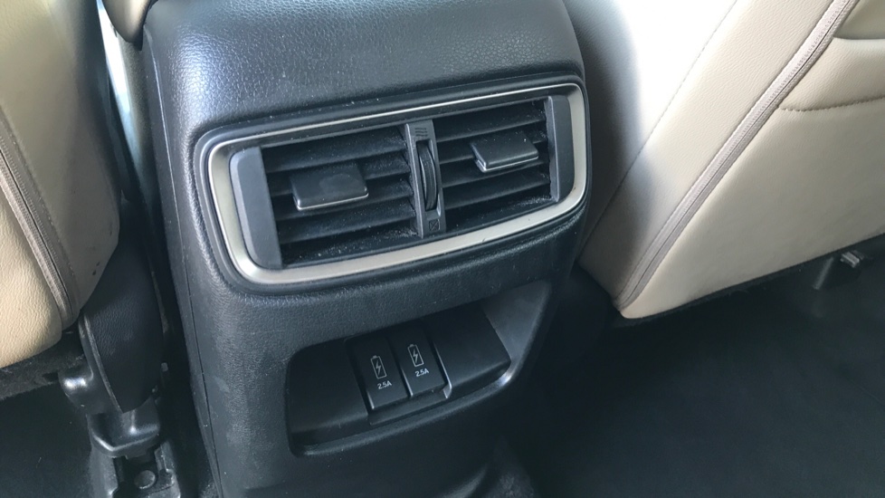 Honda CR-V 2.0 i-MMD Hybrid SR 5dr eCVT Hybrid Estate - Image 24