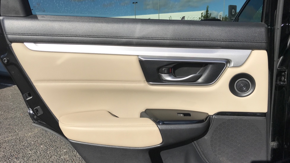 Honda CR-V 2.0 i-MMD Hybrid SR 5dr eCVT Hybrid Estate - Image 25