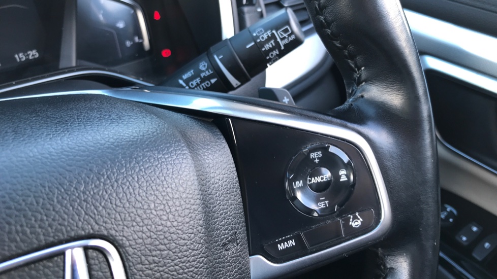 Honda CR-V 2.0 i-MMD Hybrid SR 5dr eCVT Hybrid Estate - Image 28