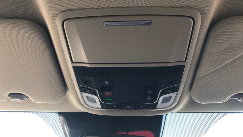Honda CR-V 2.0 i-MMD Hybrid SR 5dr eCVT Hybrid Estate - Image 33