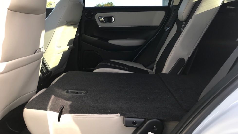 Honda HR-V 1.5 eHEV Advance Style 5dr CVT Hybrid Hatchback - Image 38