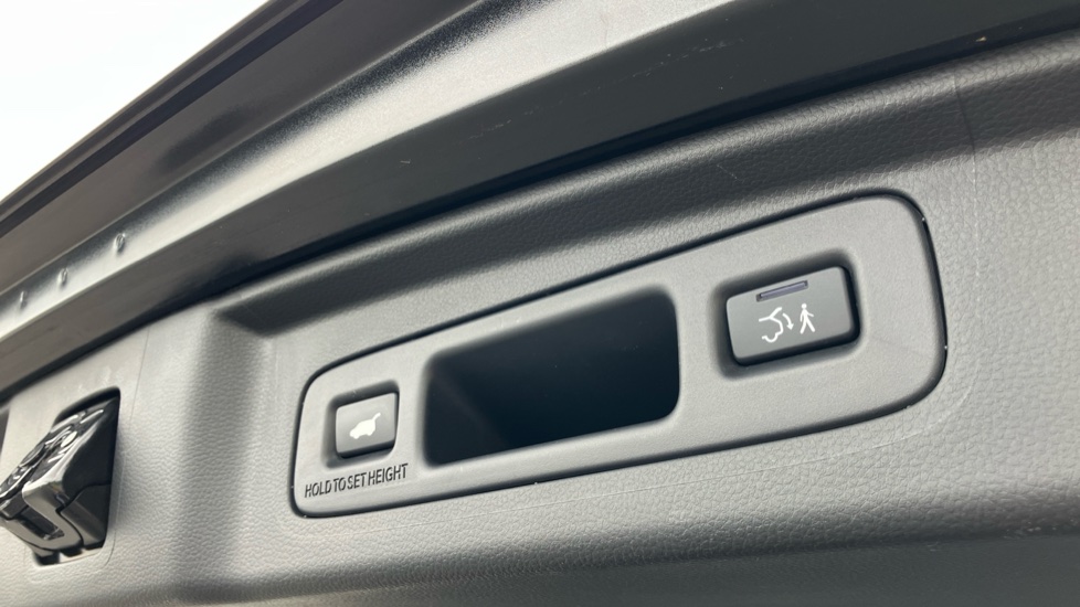 Honda CR-V 2.0 eHEV Advance 5dr eCVT Hybrid Estate - Image 28