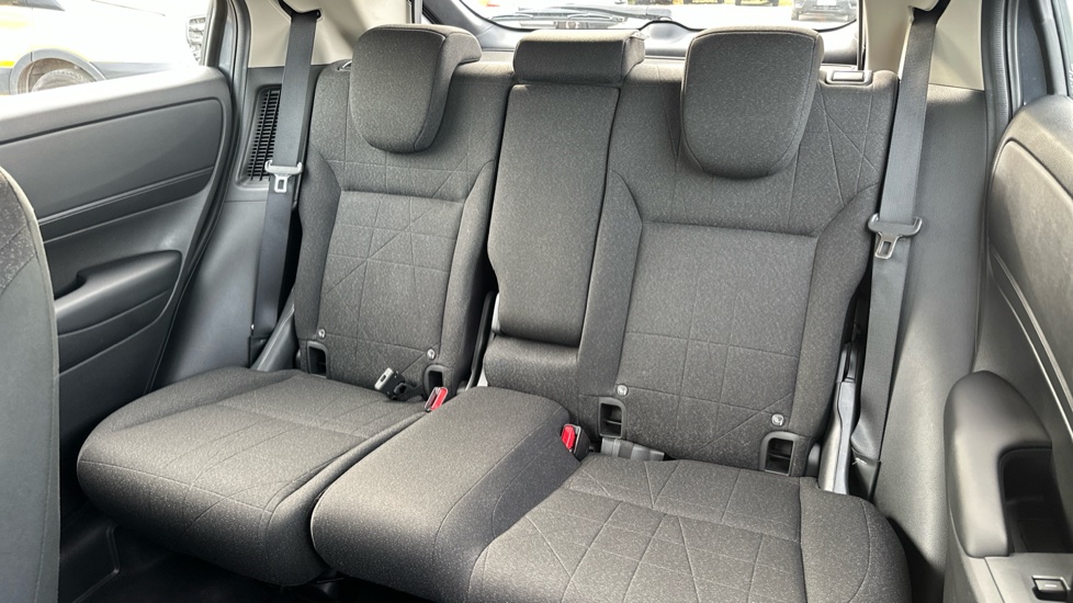 Honda HR-V 1.5 eHEV Elegance 5dr CVT Hybrid Hatchback - Image 8