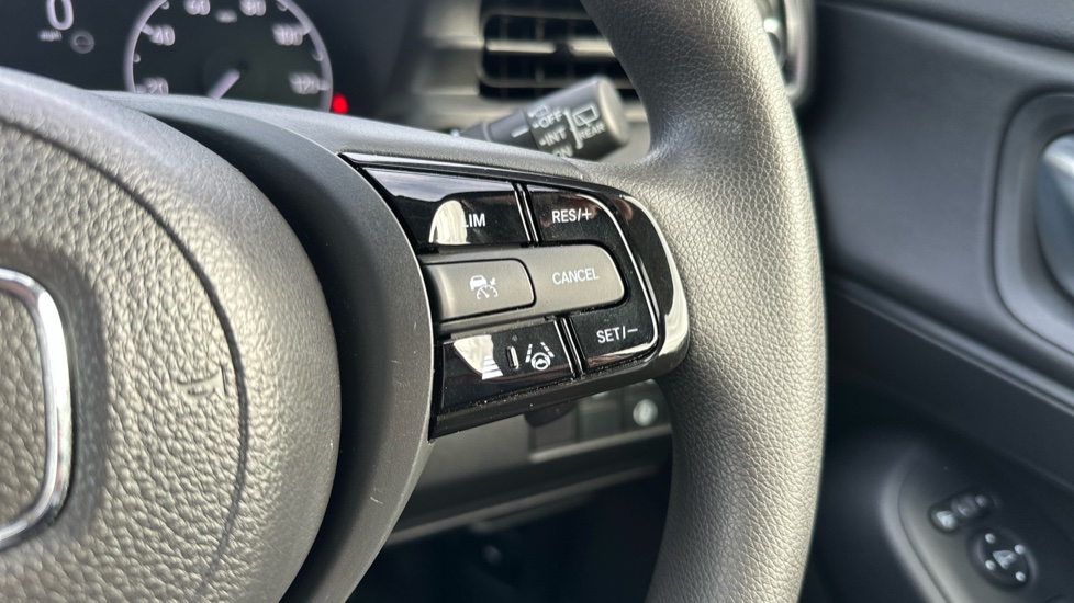 Honda HR-V 1.5 eHEV Elegance 5dr CVT Hybrid Hatchback - Image 26